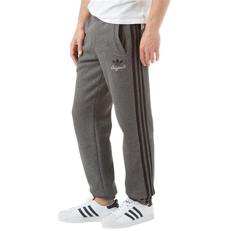 adidas herren dunkelgrau|Graue Herren.